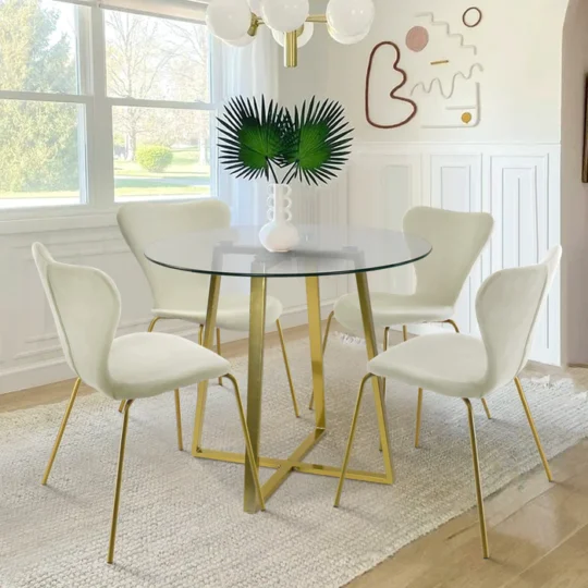 Flavia 4 - Person Glass Dining Set